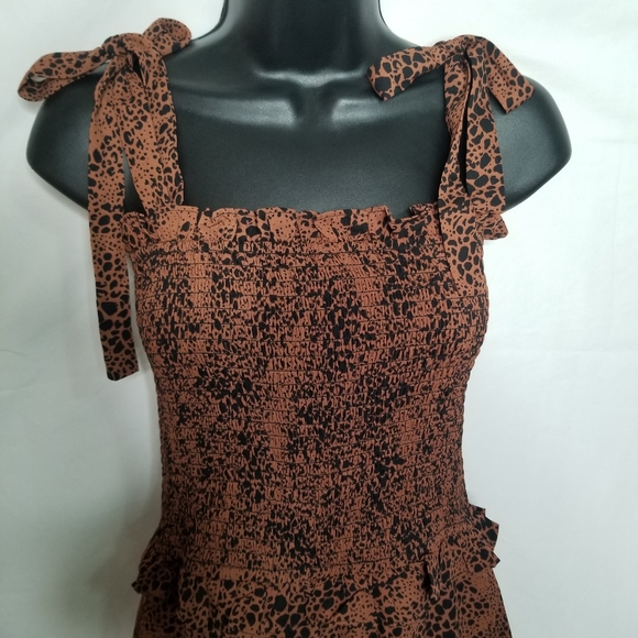 Socialite Smocked Bodice Wide Leg Jumpsuit - Picture 12 of 15